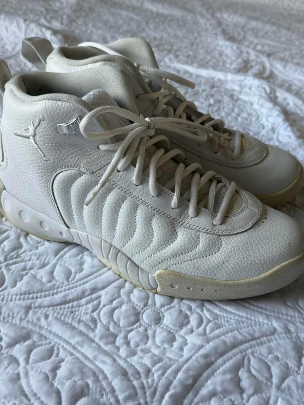Jordan White Leather Mid/High Top Sneakers